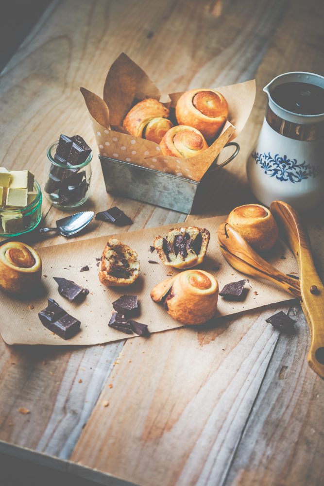 brioches-feuilletées-au-chocolat-— Photographie culinaire Cathy Buffet
